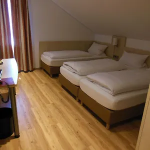 https://hotel-restaurant-zum-ochsen-hosbach.com-bavaria.com